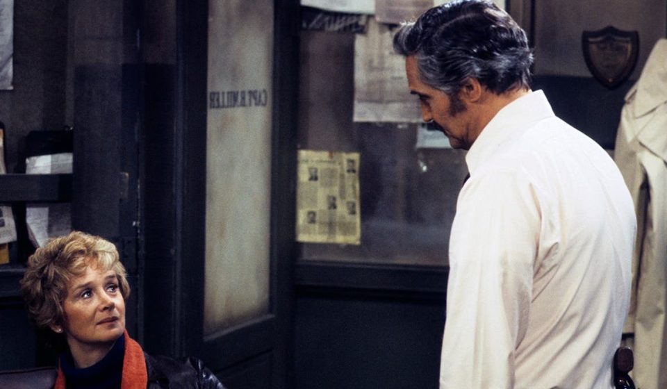 Barbara Barrie, Oscar-nominated actress for ‘Barney Miller,’ dies at 95 Barbara Barrie, Oscar-nominated actress for 'Barney Miller,' dies at 95
