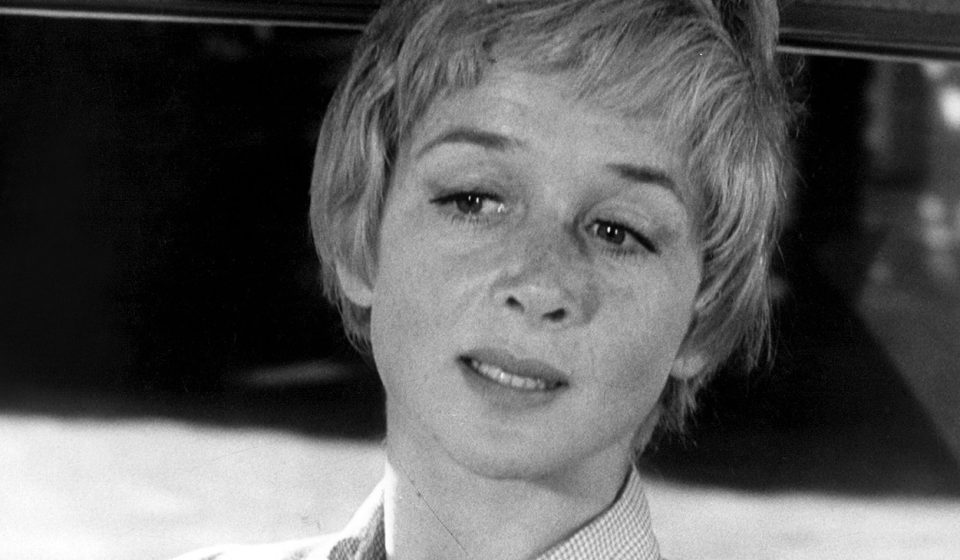 Barbara Barrie is dead: 'Breaking Away' actress 'Barney Miller' was 95