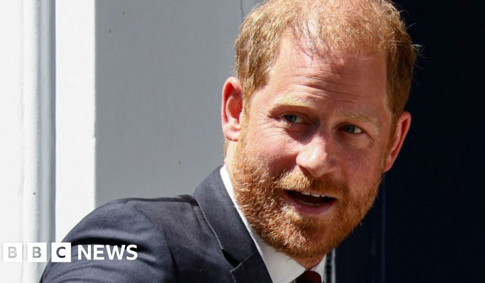 Harry says he 'went into depression' during royal outing - BBC News Africa