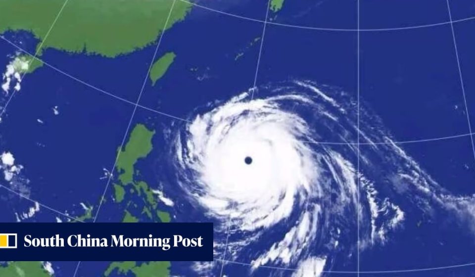Strongest storm of the year heads toward Taiwan and mainland China
