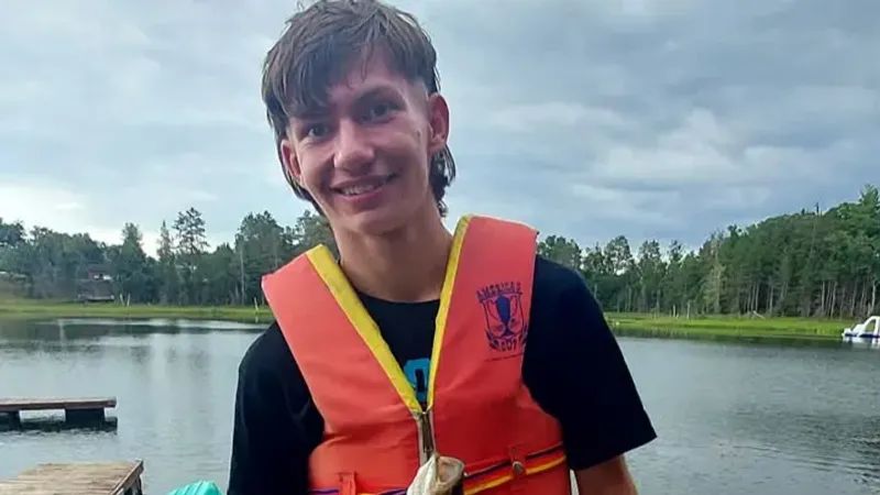 Criminal complaint details what led to murder of teen in Two Rivers