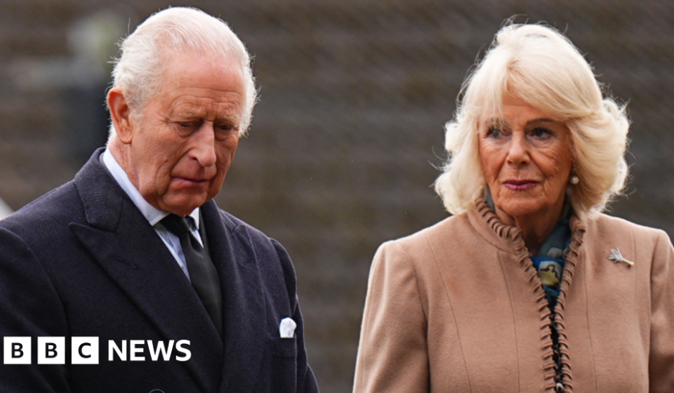 Aberfan disaster: Royal family pays tribute to 'most tragic day imaginable' - BBC News Africa