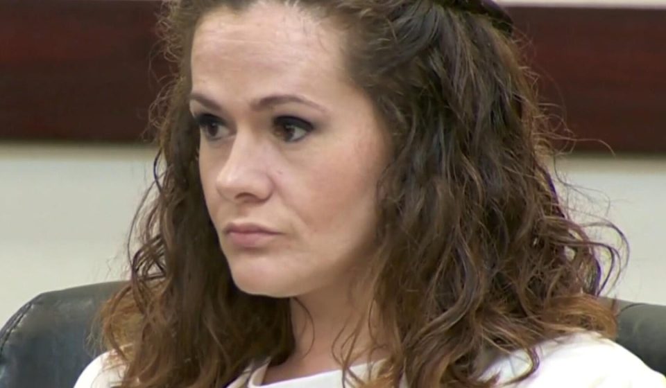 Christa Pike suffers from pneumonia and is unable to move her arms after botched execution, her lawyers say