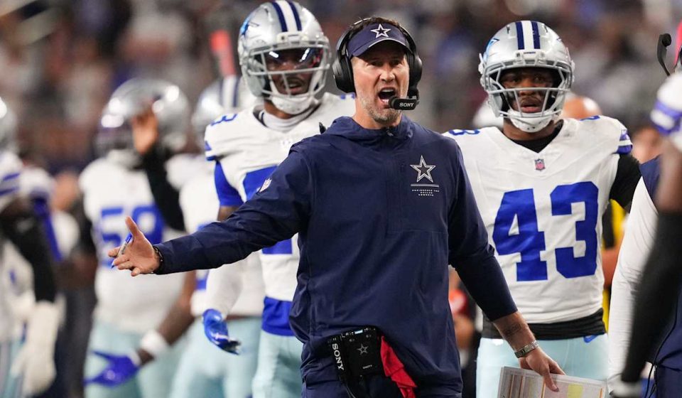 Jerry Jones 'extraordinarily disappointed' after Cowboys loss to Buccaneers | Latest NFL News, Analysis and Updates