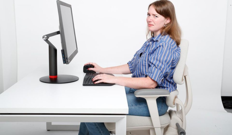 Essential products for well-being at work, like your ergonomic chair, could be a huge waste of money: study Essential products for well-being at work, like your ergonomic chair, could be a huge waste of money: study