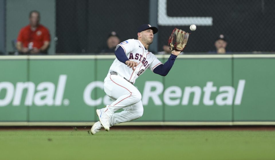 Daulton Varsho undergoes wrist surgery