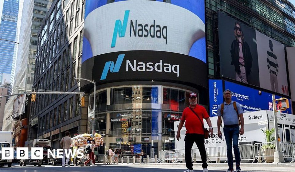US tech stocks see sharp falls as AI spending nears $1 trillion - BBC