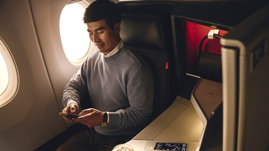 Delta Air Lines revamps Delta One with wagyu burgers and luxury wines Delta Air Lines revamps Delta One with wagyu burgers and luxury wines