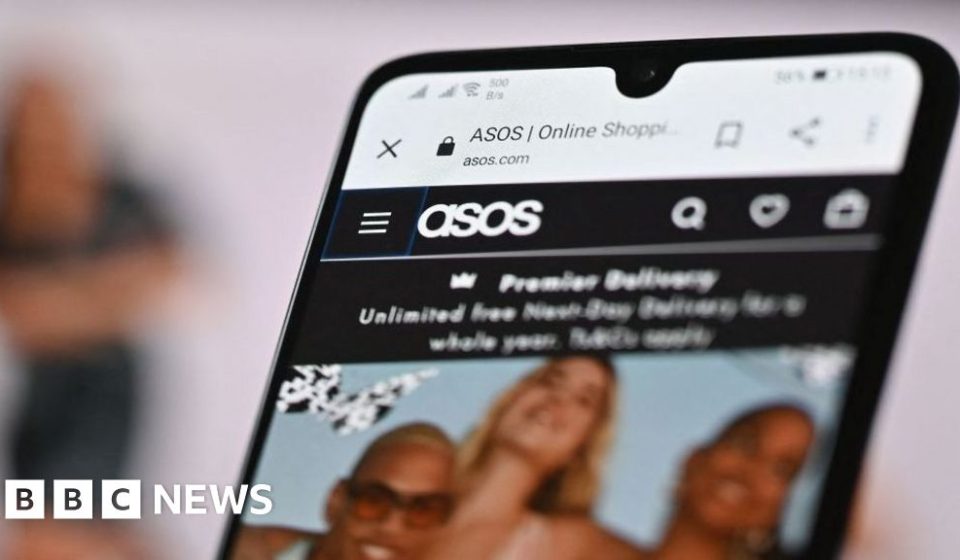 'ASOS hacked': App users receive notifications from hackers - BBC