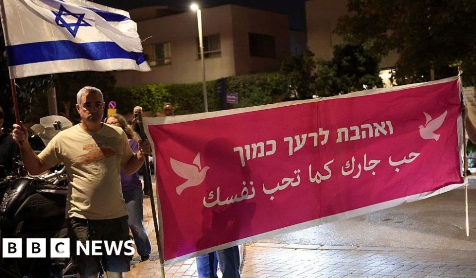 Israeli opposition accuses Netanyahu of trying to 'delegitimize' elections - BBC News Africa