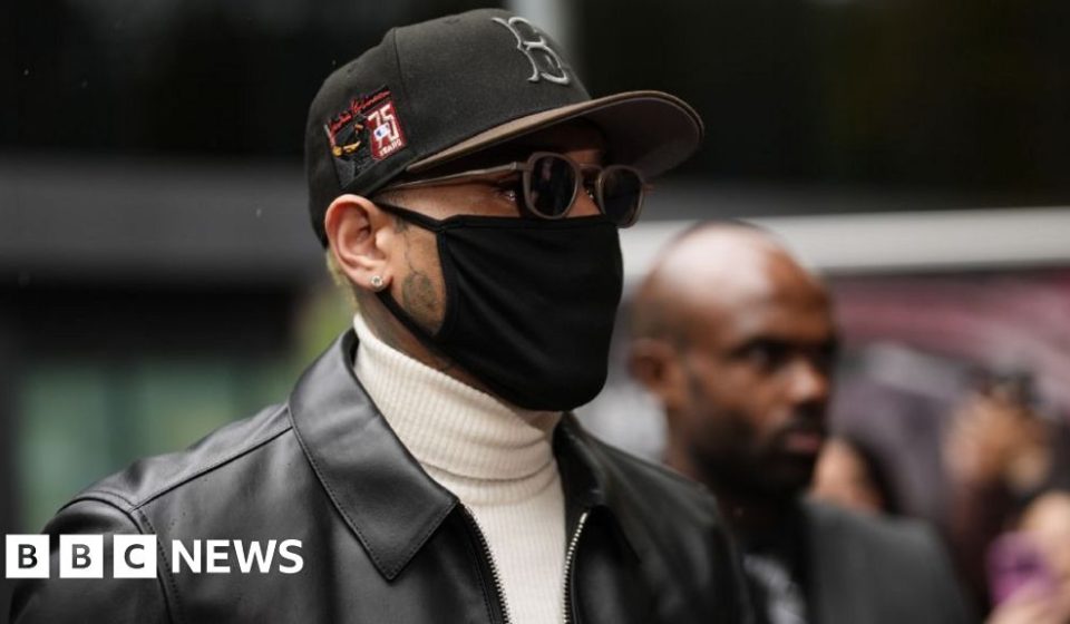 Chris Brown sentenced to eight months suspended prison sentence for nightclub attack - BBC News Africa