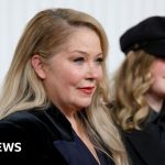 Christina Applegate says she was misdiagnosed with MS - BBC