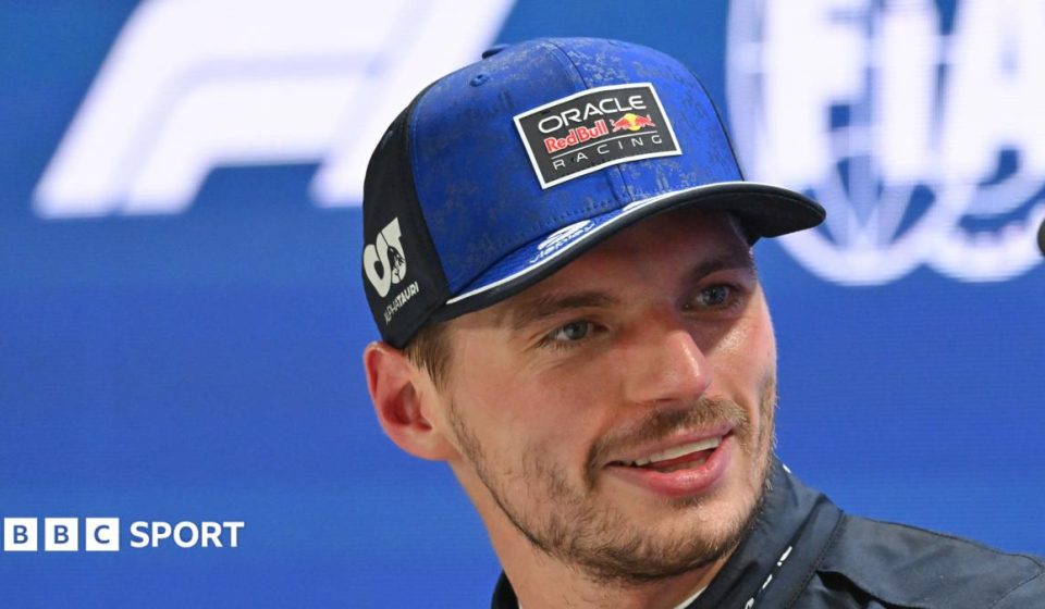 Singapore Grand Prix: Max Verstappen builds major momentum as 'no one is very happy' at McLaren after bad day at the office