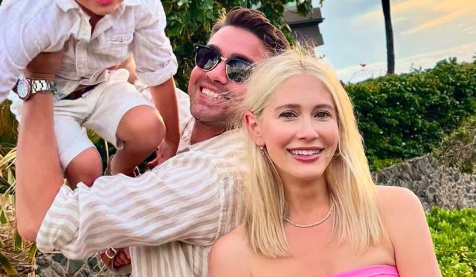 Influencer Jennifer Burnham Shares Cause of Death for Son Baxter, 4 - E! News