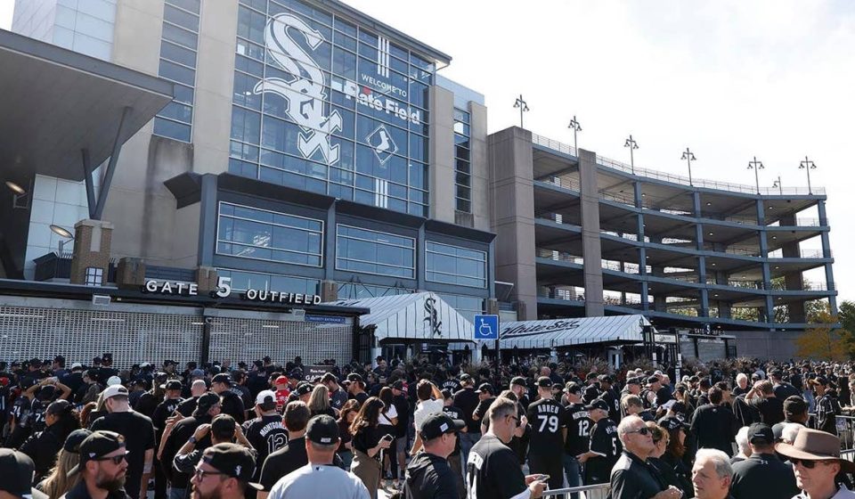 White Sox fans angry with lame first pick for ALDS Game 3 after writers tease big name