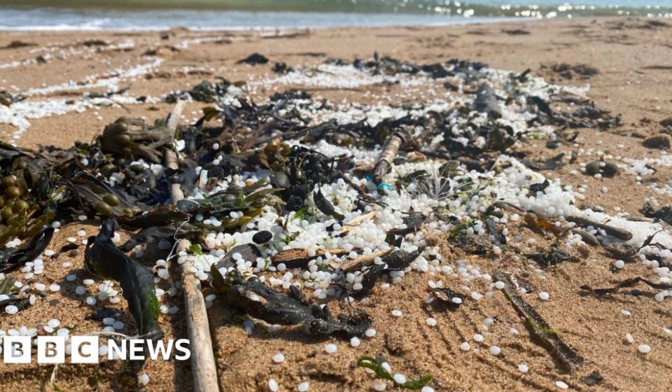 What are the unanswered questions about the River Tyne Nurdle spill? -BBC