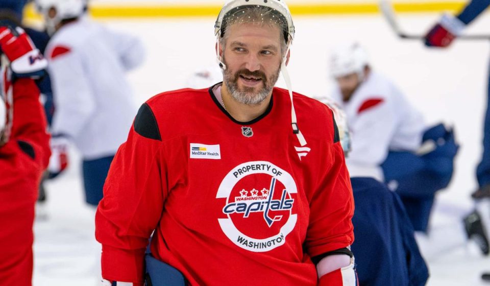 Report: The Capitals and Alex Ovechkin discussed the possibility of a two-year contract during the offseason