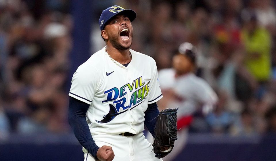 The Tampa Bay Rays win Game 2 against the Guardians thanks to a terrible mistake by José Ramírez, even ALCS at 1-1 The Tampa Bay Rays win Game 2 against the Guardians thanks to a terrible mistake by José Ramírez, even ALCS at 1-1