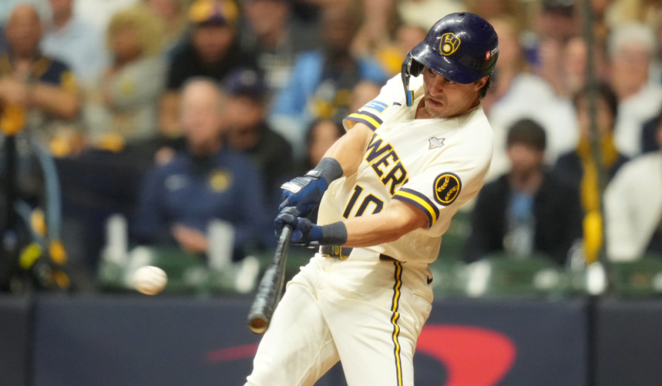 World Series Game 2 score, live updates: Rays attempt to tie series, Brewers seek 2-0 lead in Fall Classic