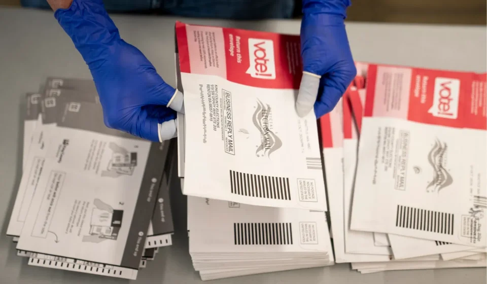 Map shows states with the highest number of early voters so far