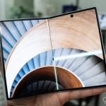 Samsung mocks iPhone Duo 'crackgate' in Galaxy Z Fold 8 ads