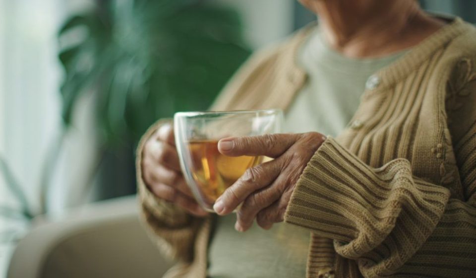 Vascular disease: why 6 to 8 cups of tea a day can reduce your risk Vascular disease: why 6 to 8 cups of tea a day can reduce your risk