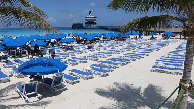 British mother dies saving her sons from current in Bahamas British mother dies saving her sons from current in Bahamas