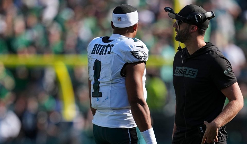 Eagles News: Ben Solak says Philadelphia offense is 'unsalvageable'