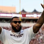 It's official: Chicago Bears announce Jeffery Simmons trade