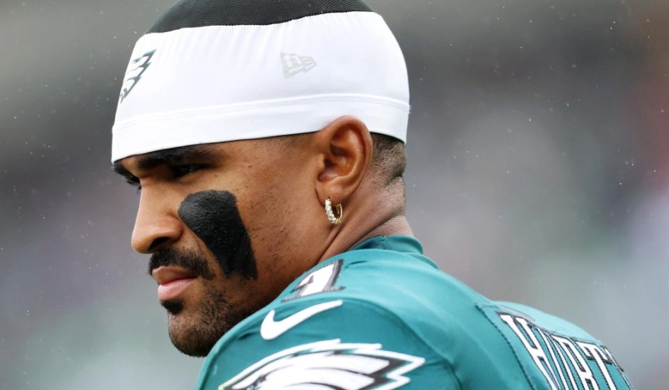 Jalen Hurts on injured reserve among four Eagles roster moves