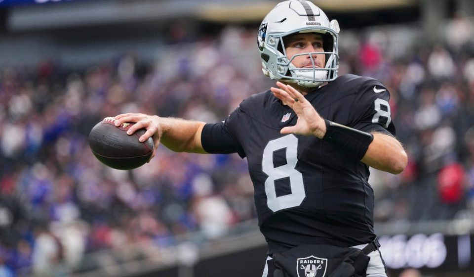 The Las Vegas Raiders lose to the Buffalo Bills for a 3rd consecutive defeat