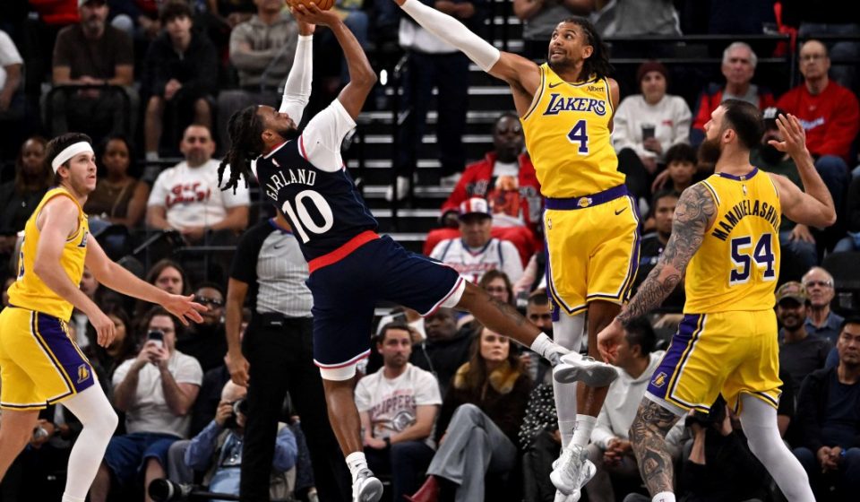 Austin’s grades reward Collin Sexton in Lakers’ win over Clippers Austin's grades reward Collin Sexton in Lakers' win over Clippers