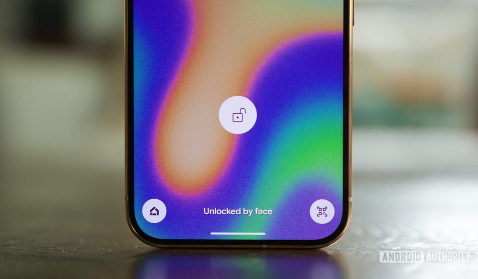 Google Pixels could benefit from a whole new way to customize lock screens