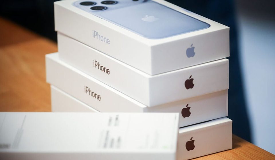 iPhone 18 Pro Max users on AT&T: Follow these steps to register your service