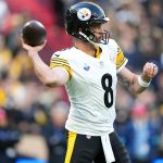 Aaron Rodgers throws his 540th career touchdown, passing Peyton Manning on the all-time list