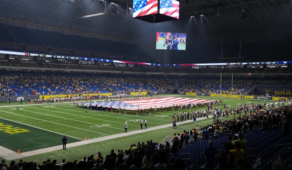 Air Force officer dies after fall while rappelling before UTSA's game against Navy at Alamodome