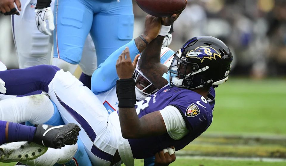 Lamar Jackson leaves Ravens-Titans game with ankle injury, replaced by Tyler Huntley in second half