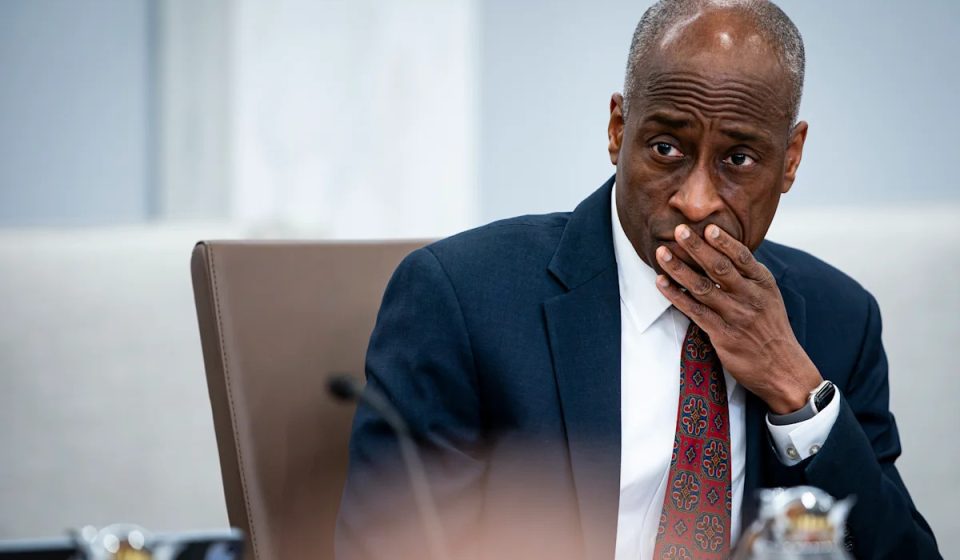 Fed Vice Chairman Warns Inflation Remains High, But Fed Needs Time to Evaluate Rates