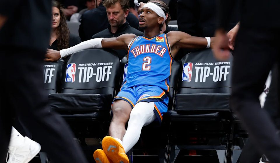 Shai Gilgeous-Alexander finished with 17 points in the Thunder's home opener, snapping a streak of 141 consecutive games with at least one point.