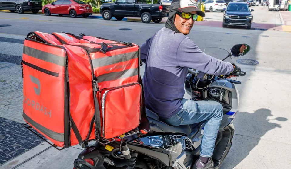 DoorDash Stock Pops, Instacart Falls After Companies Announce $17 Billion Acquisition Deal