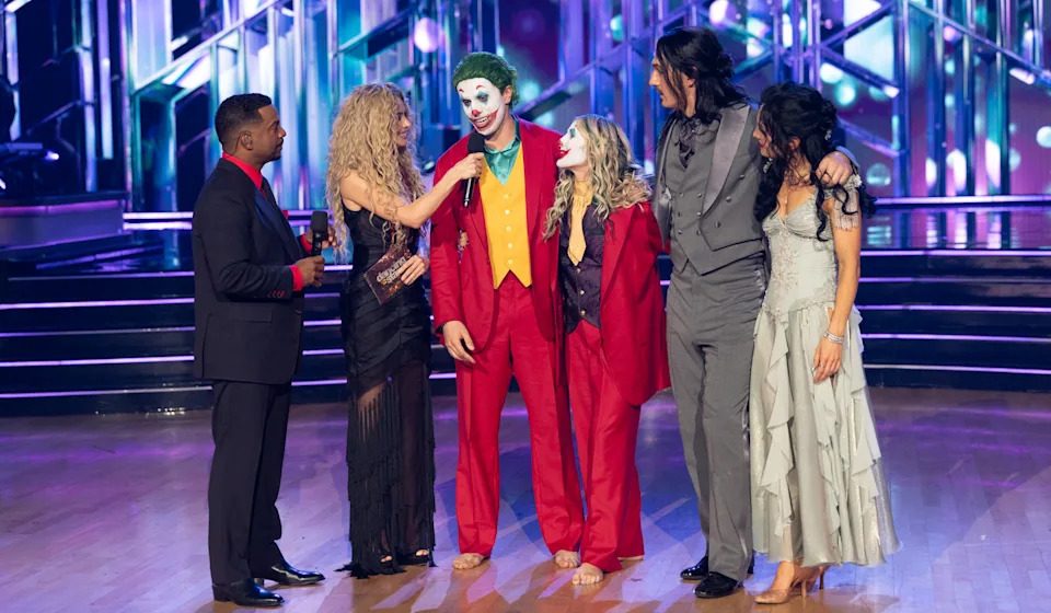 Who left “Dancing with the Stars” last night? Two celebrities sent home in double elimination.