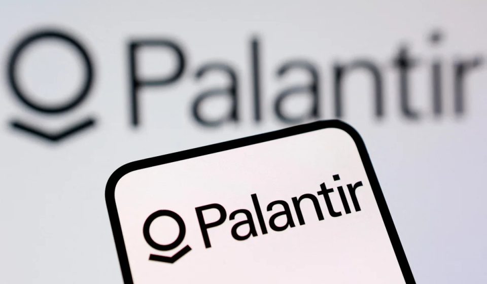 Palantir's record breakout collapses as software stocks lose $260 billion