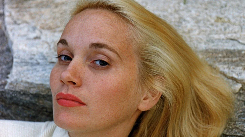 Oscar-winning actress Eva Marie Saint dies aged 102 Oscar-winning actress Eva Marie Saint dies aged 102