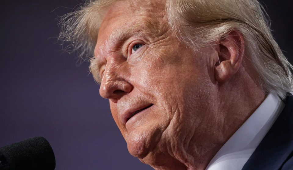 Trump's efforts to lower gas prices before the midterm elections are not going well