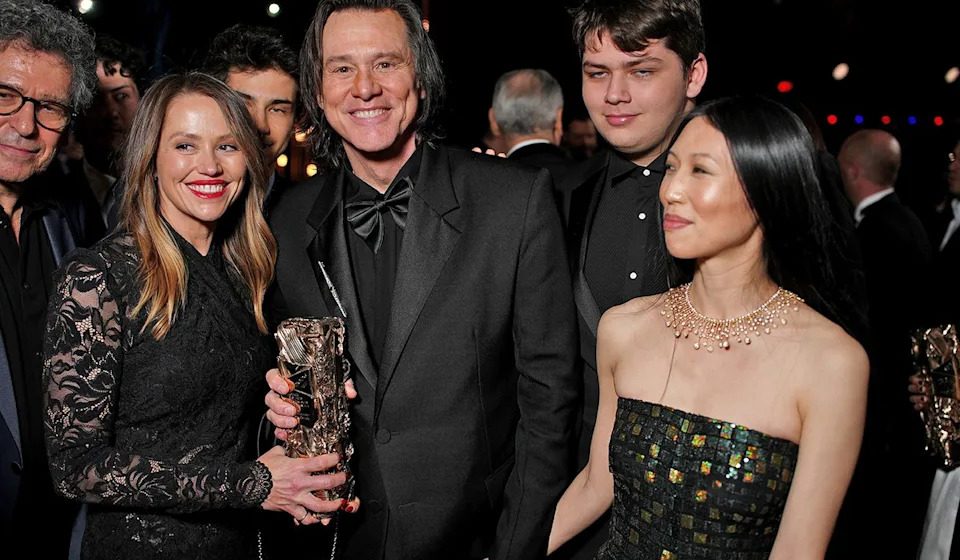 Jim Carrey marries girlfriend Min Ah in private ceremony