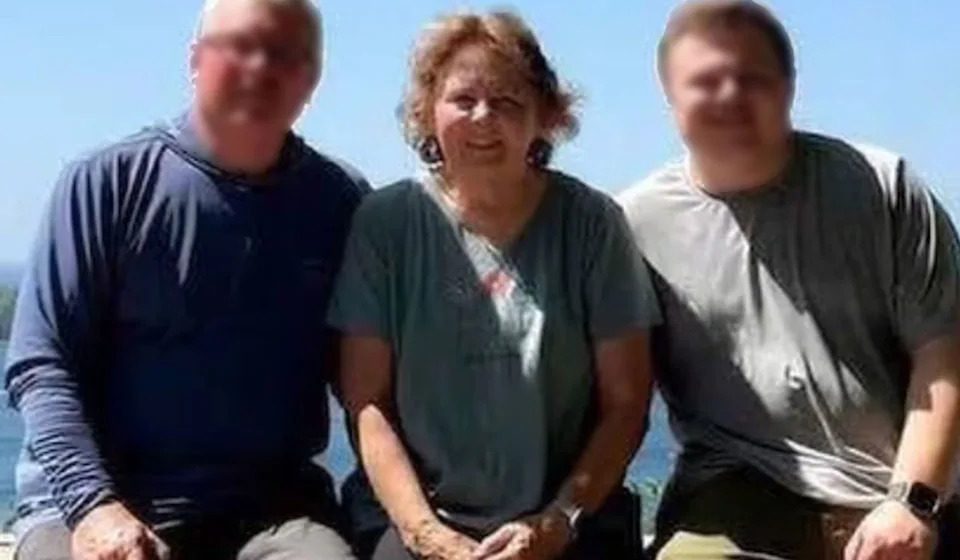 Breast cancer survivor now paralyzed after experiencing 'severe' leg pain while hiking in Utah