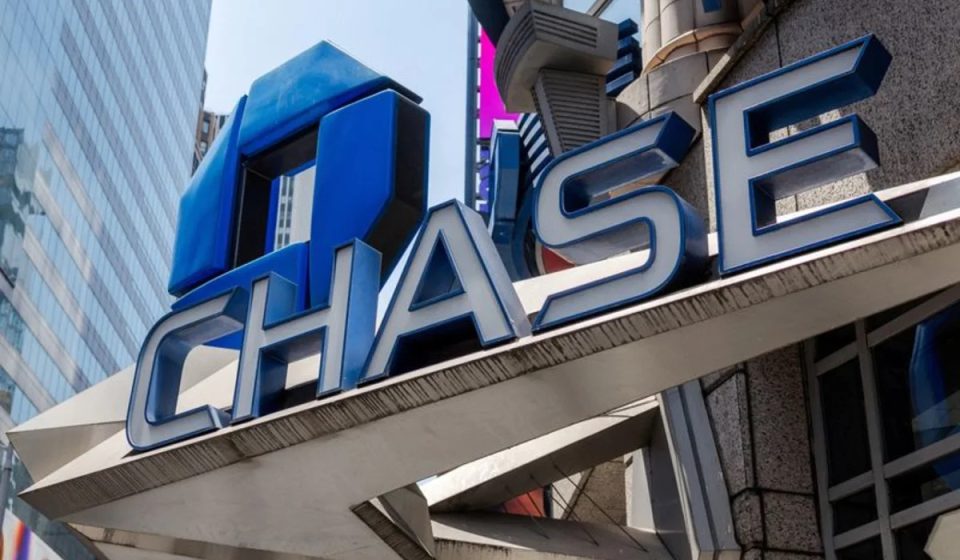 U.S. banks post solid loan growth in third quarter, but face increased competition for deposits