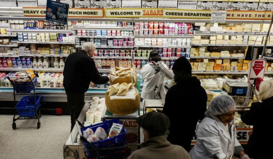 U.S. consumer confidence near record low as frustration with economy rises