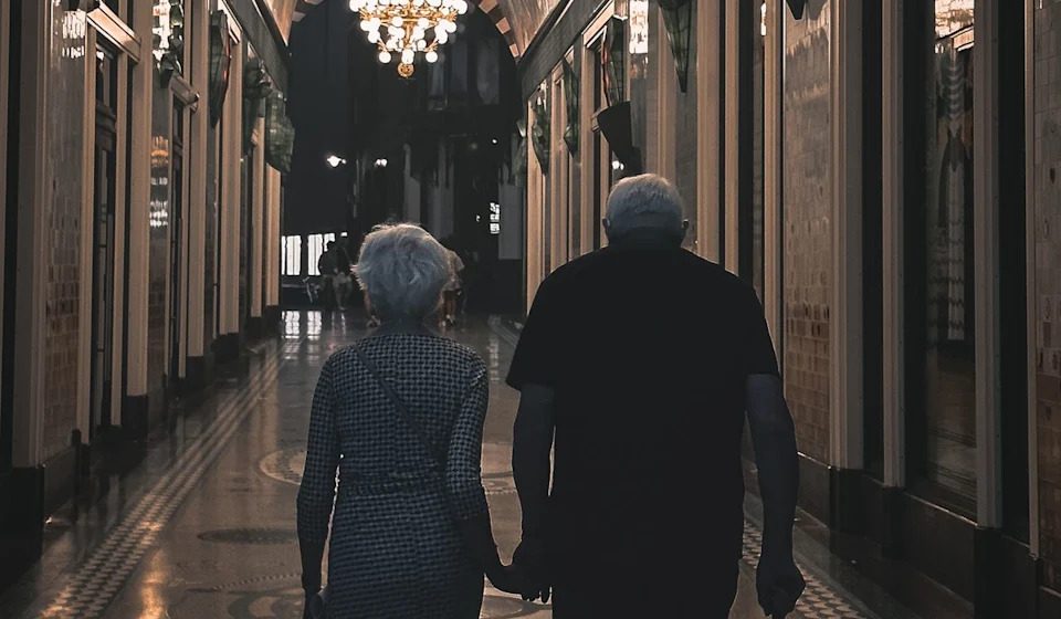 Scientists discover 'switch' that could potentially enable longer lifespan