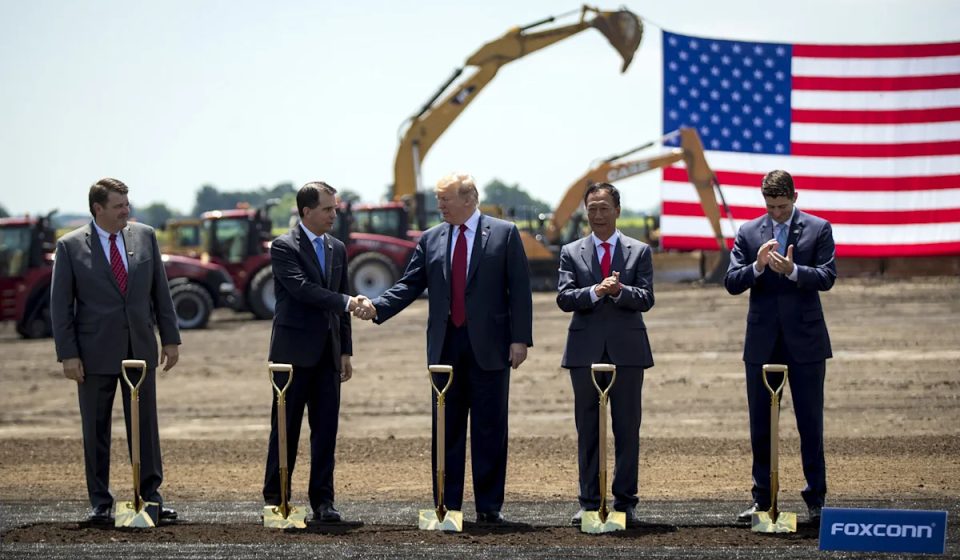 Trump's flurry of new project announcements mirrors the lead-up to the 2018 midterm elections.